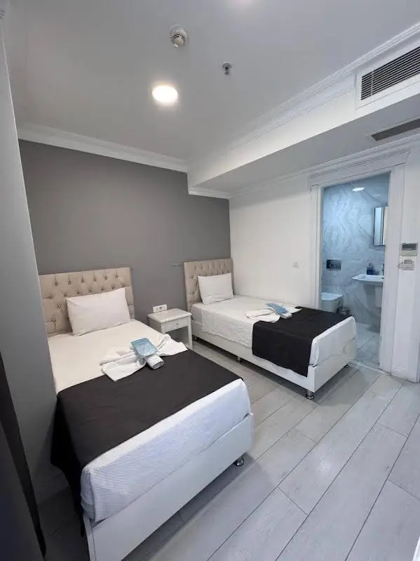 Ens Hotel