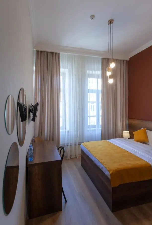 Hotel Avenue 106