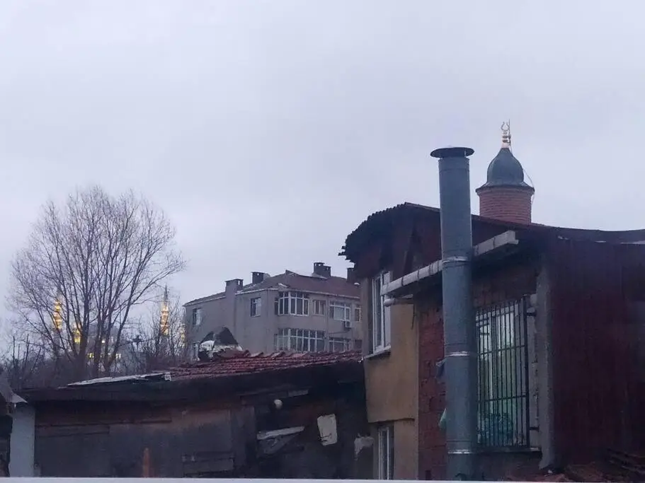 İstanbulda merkezi pitoresk konum müstakil yeni ev