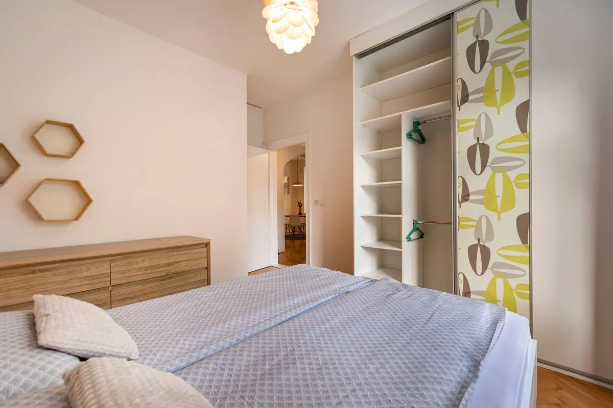 Cozy Modern Apartment in the City Center