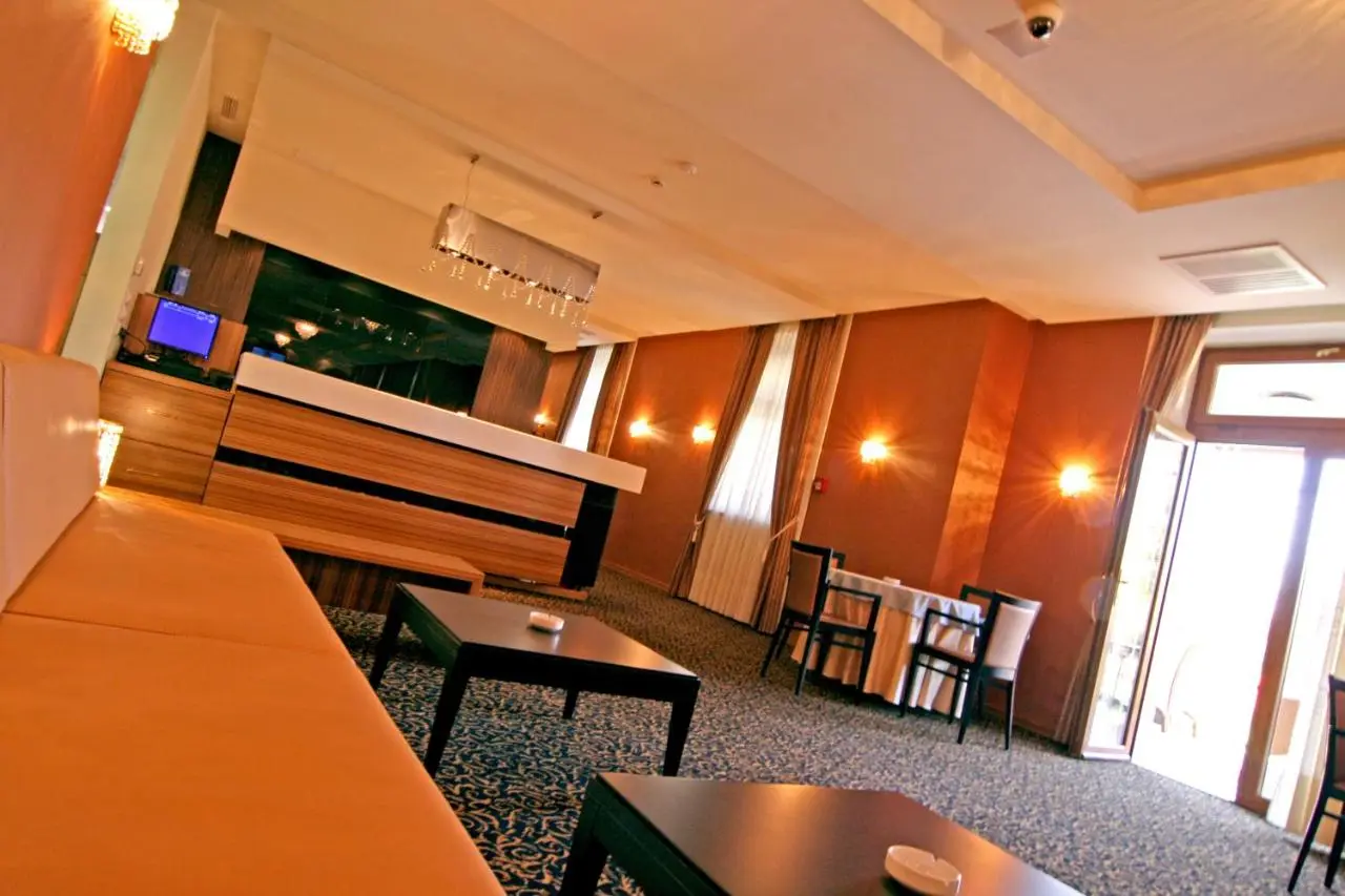 Hotel Crystal
