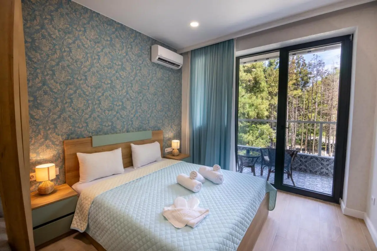 Bamboo Beach Apartments