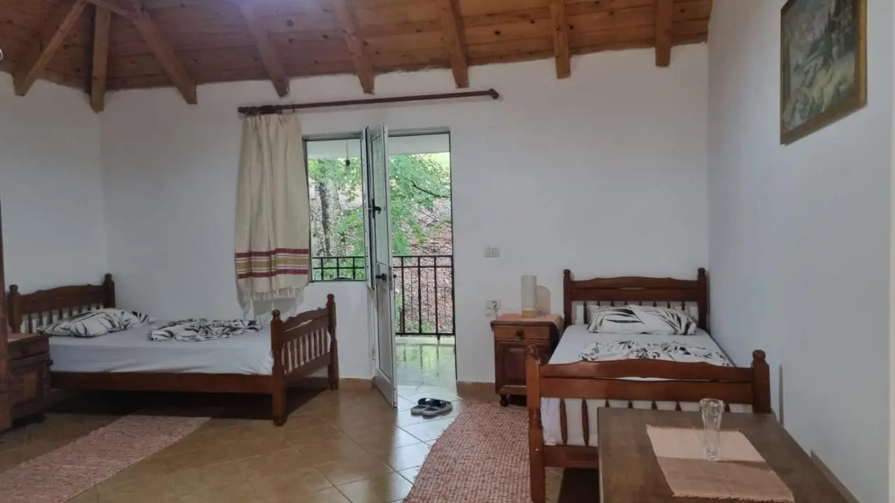Bujtina Te Grima