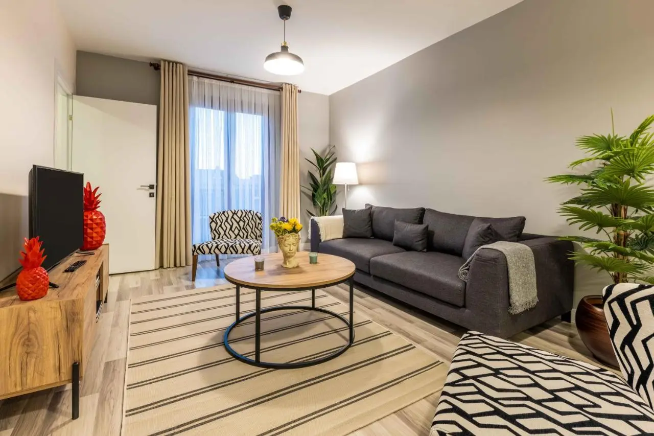 Monnas Suite