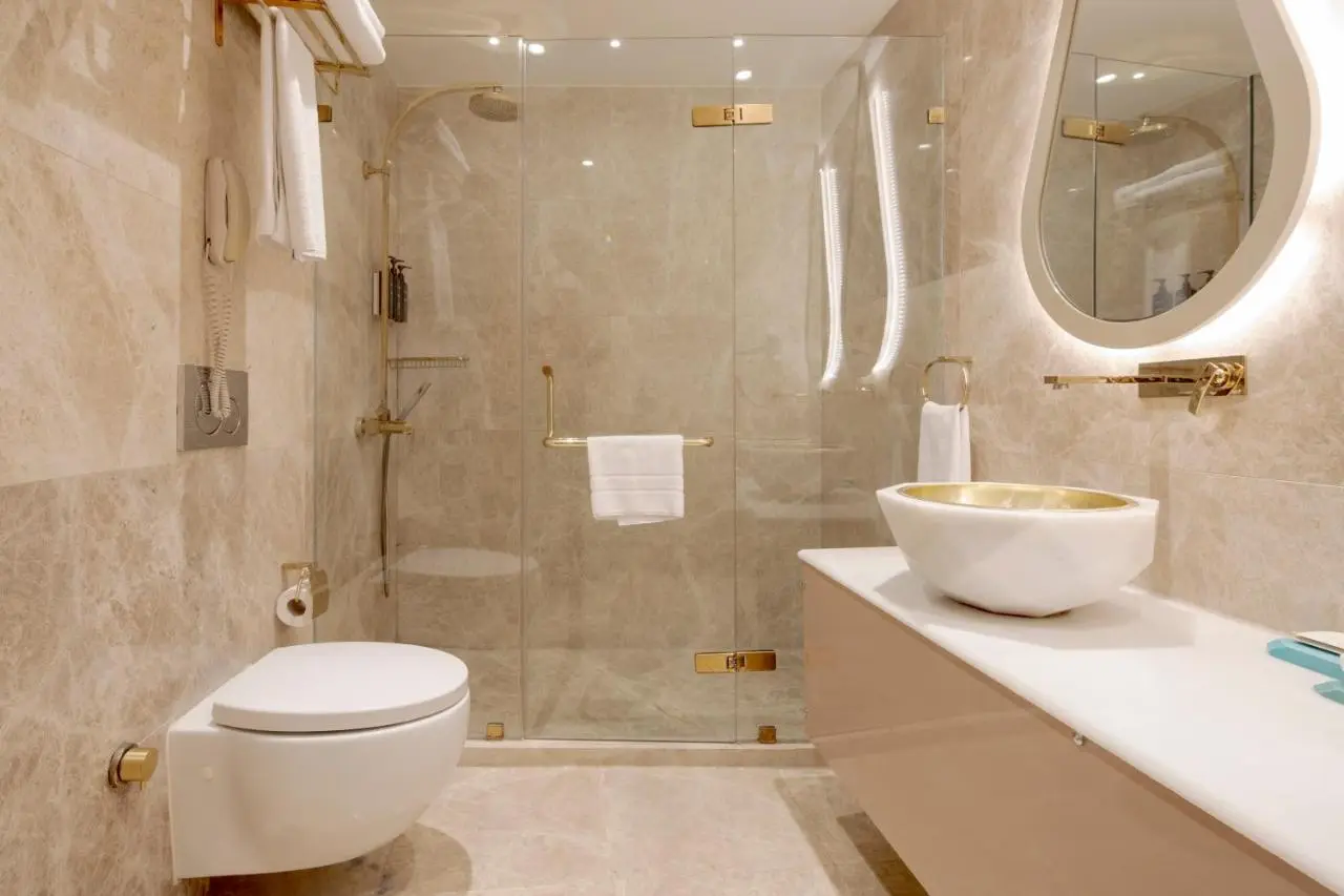 Sura Design Hotel & Suites