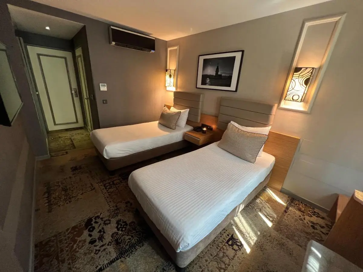 All Seasons Hotel
