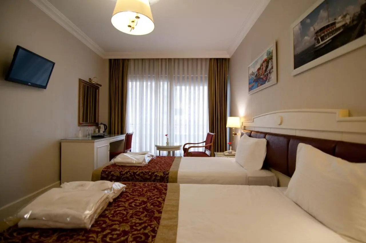 Taksim Metropark Hotel