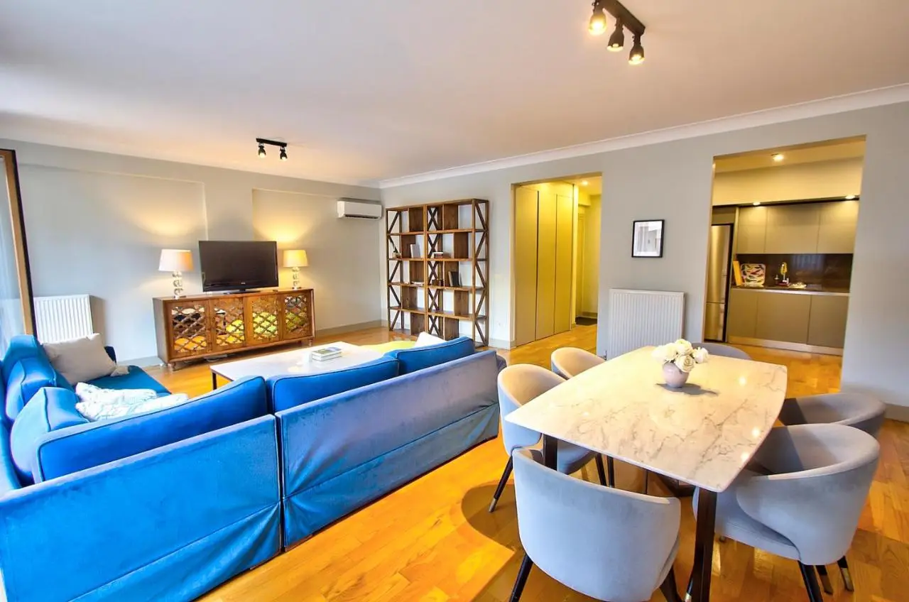 New Build with Modern Amenities and Balcony