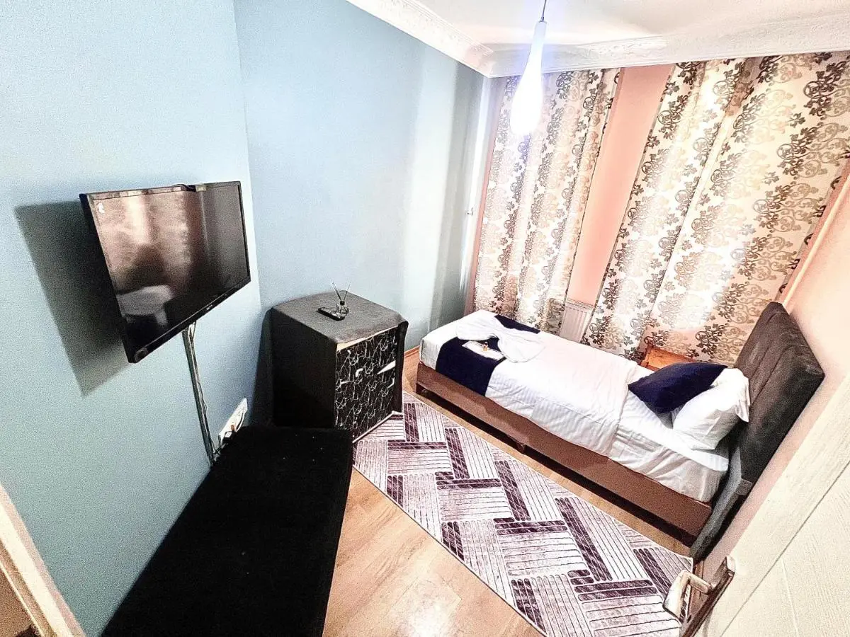 Taksim White House Hotel