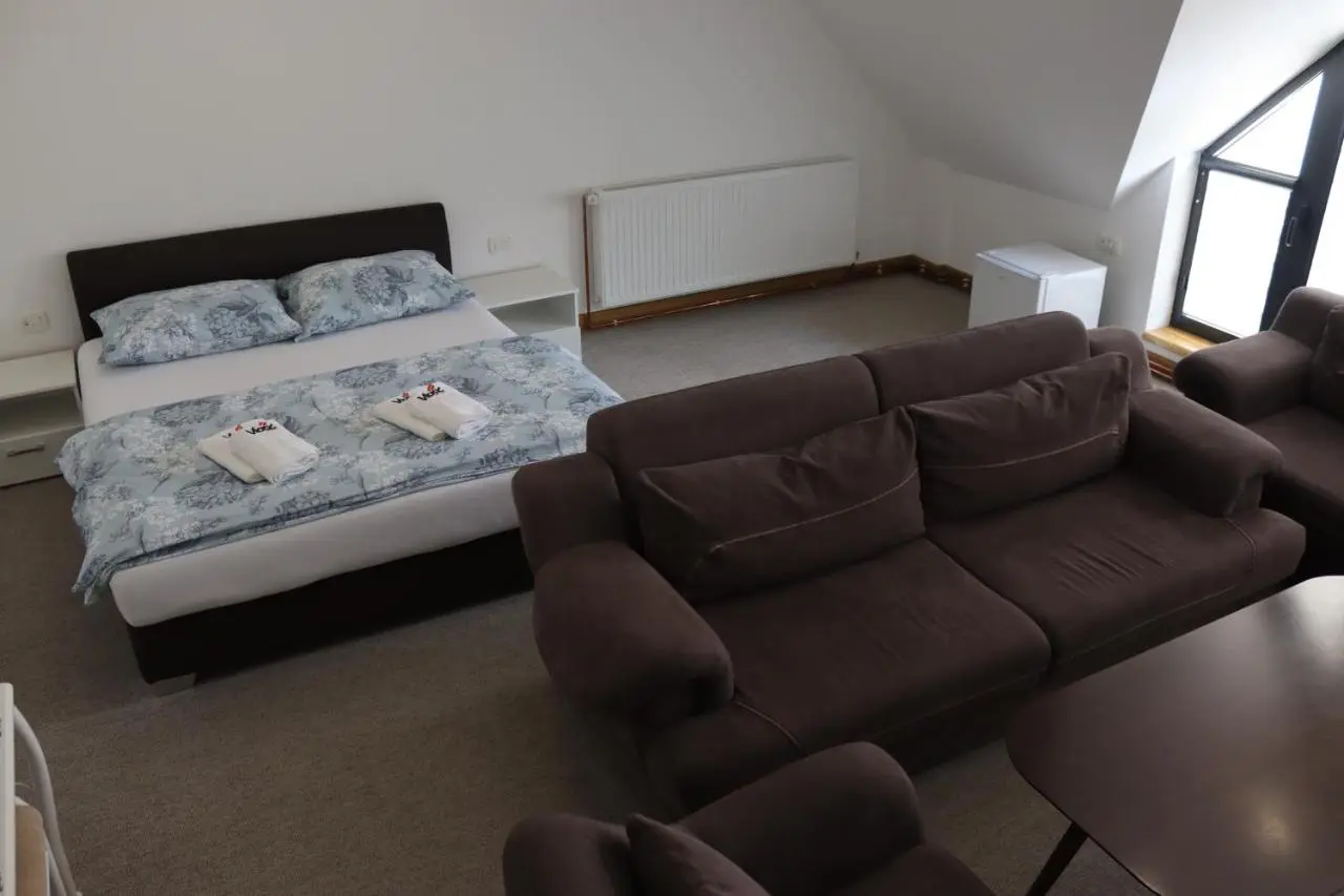Apartmani Vlašić-Petrol