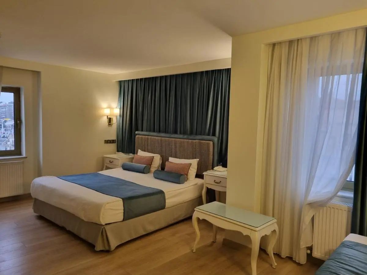 Taximtown Hotel