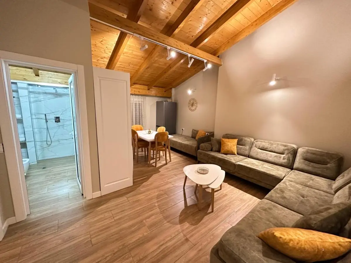 Arial Penthouse Suites
