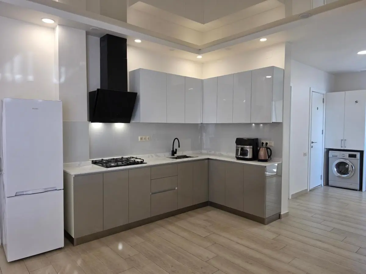 Nakashidze's Apartments