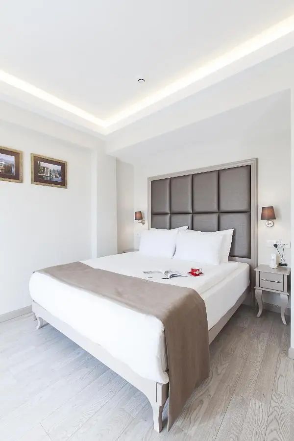 Perla Galata Hotel