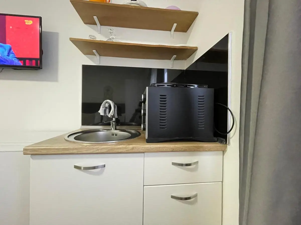Central Studio Apartments