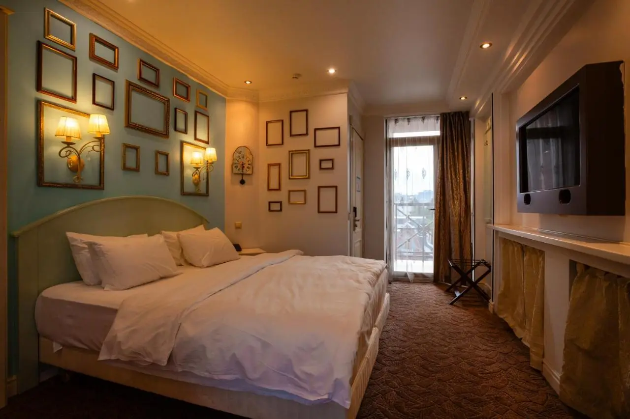 Piazza Boutique Hotel