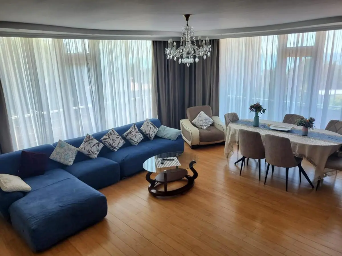 Batumi Aparthotel 22D