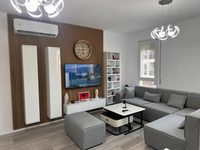 Tirana, Beautifull Apartament Near Mother Teresa Int Airport