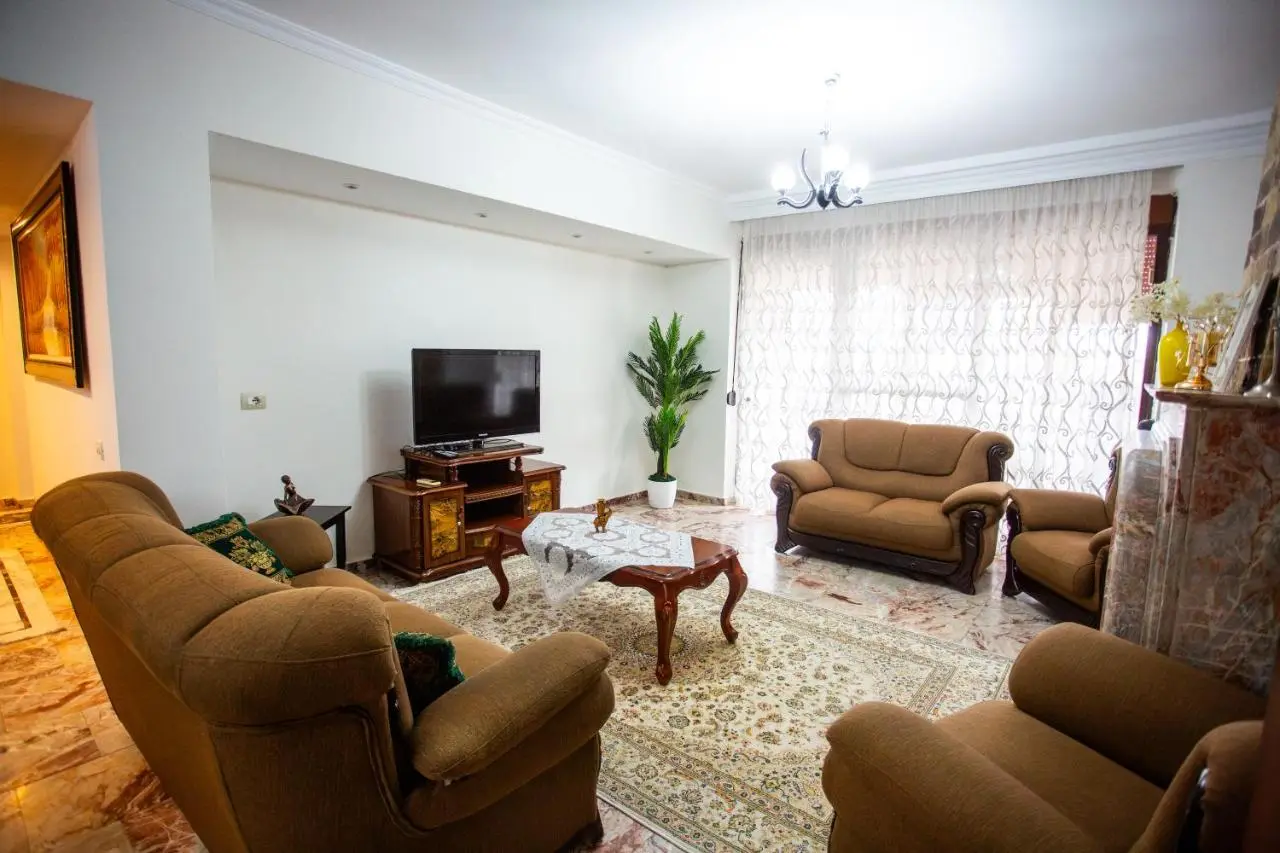 Klevi Apartment