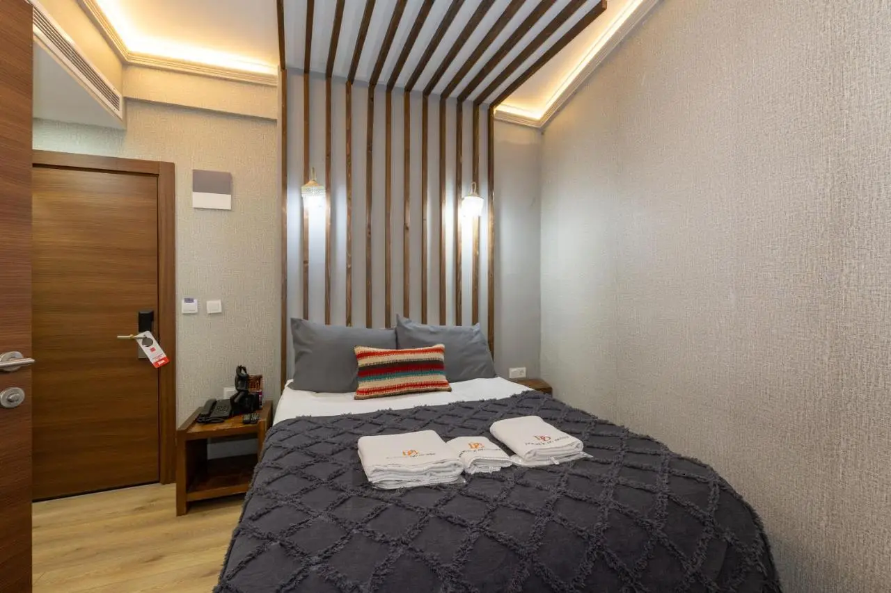 Double DD Hotel