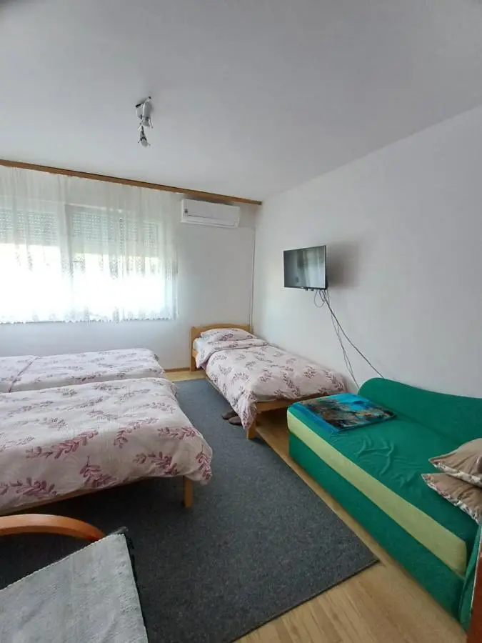 Apartments Lela