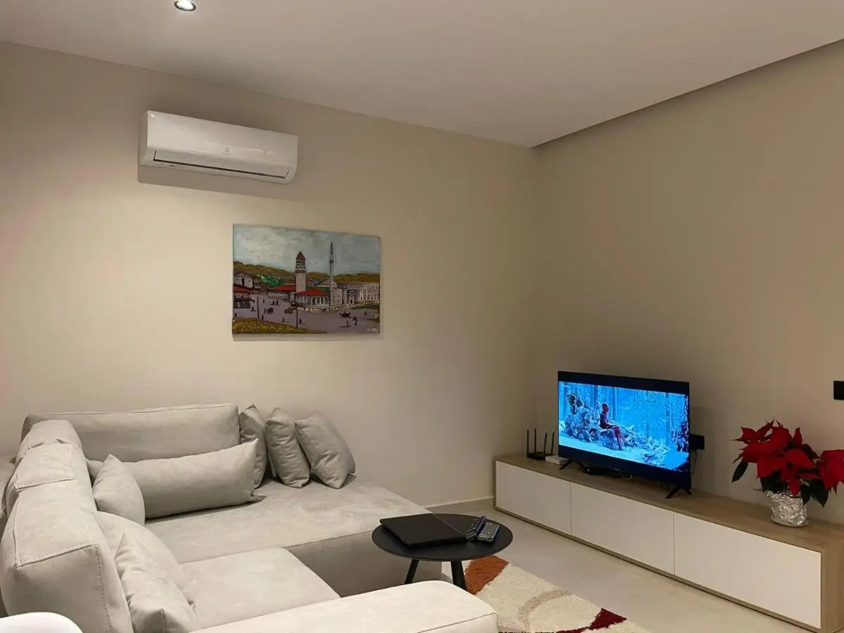 Casa Tirana