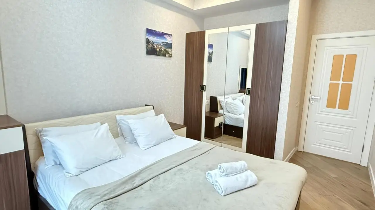Nizami Tower apart