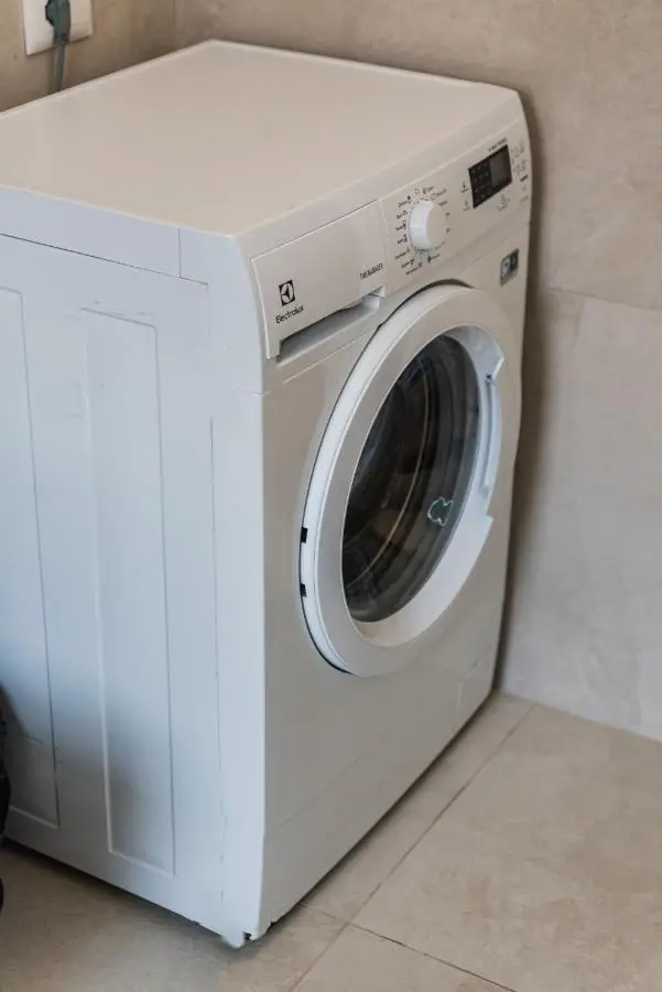City Center Apartment Cozy 1BR with Patio by PikHost