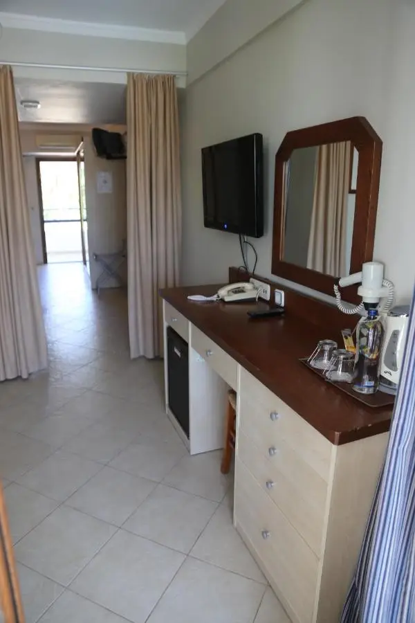 UzHan Beach Hotel