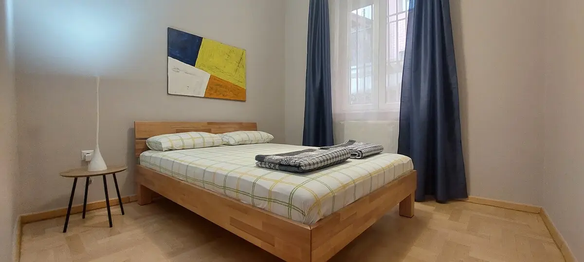 Lovely KE one bedroom apartment in the city center
