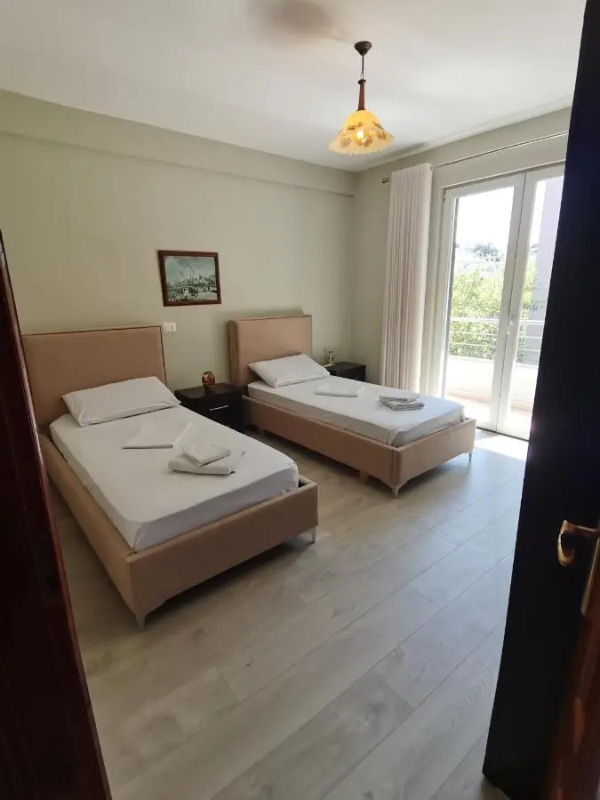 Leatis Apartment