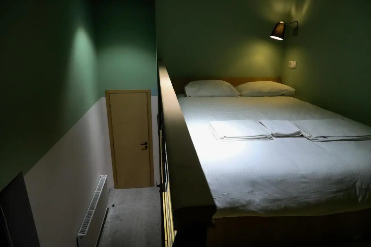 Khada Hostel
