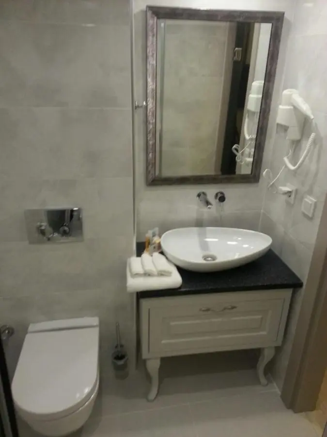 Perla Galata Hotel