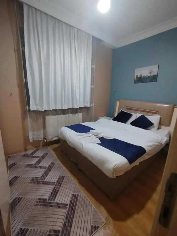 Taksim White House Hotel