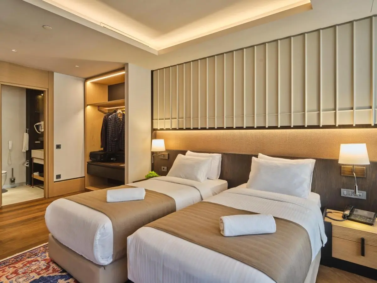 Four-G Hotel Premium