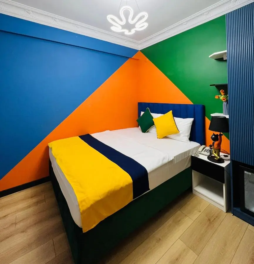 Apex Hotel