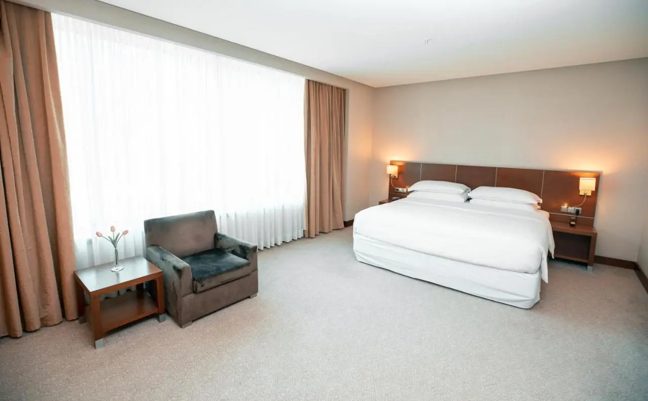 FLY INN BAKU