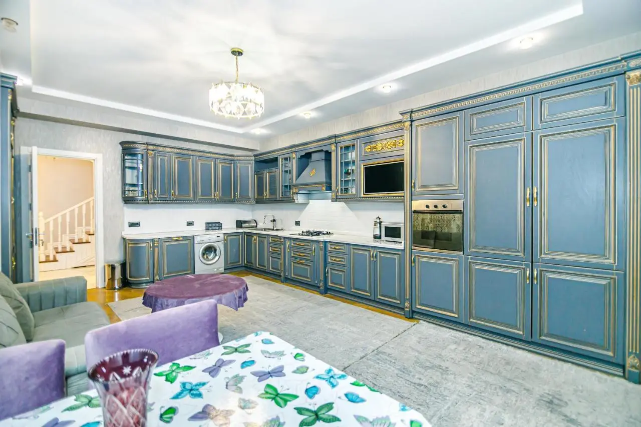 Luxury AMOR Sea View Nizami street