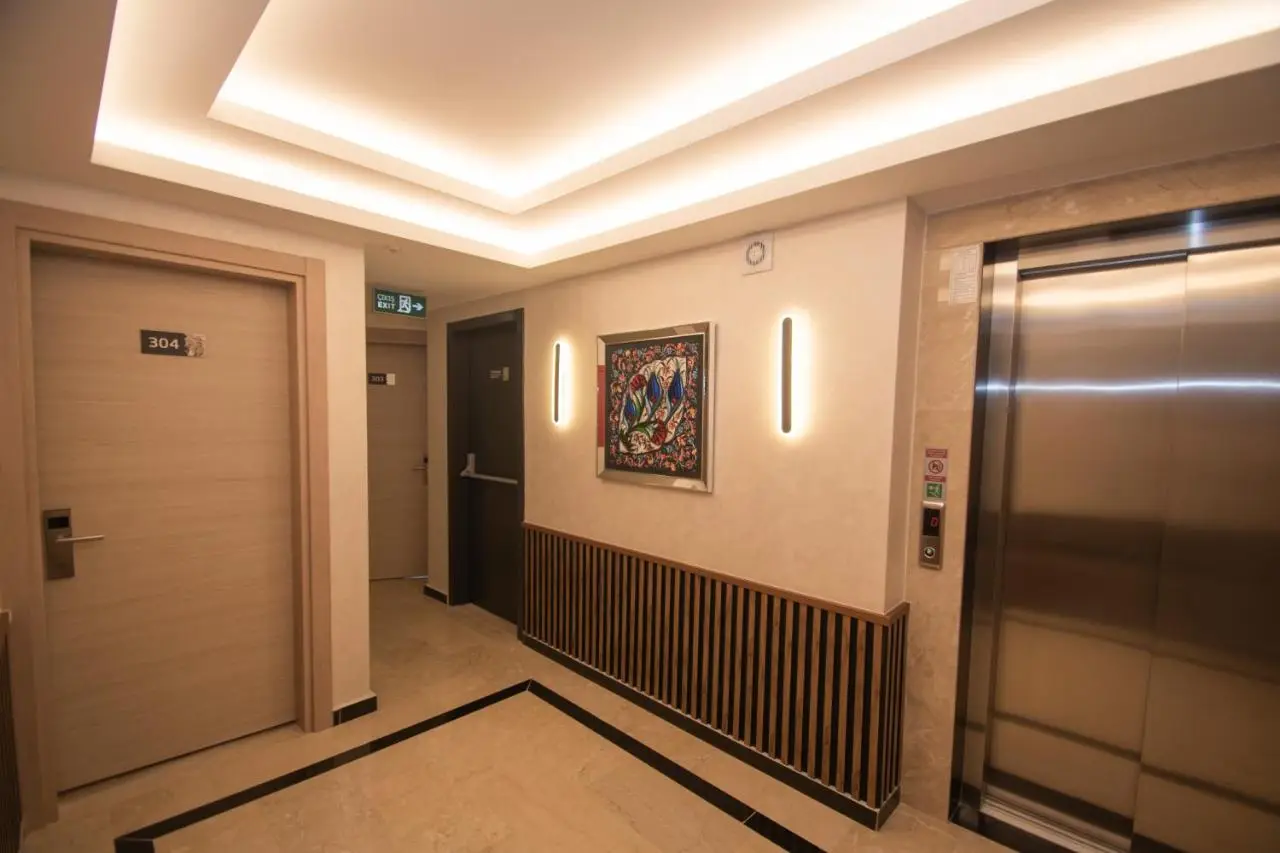 Vera Life Hotel