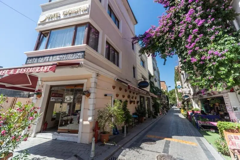 Tayahatun Hotel