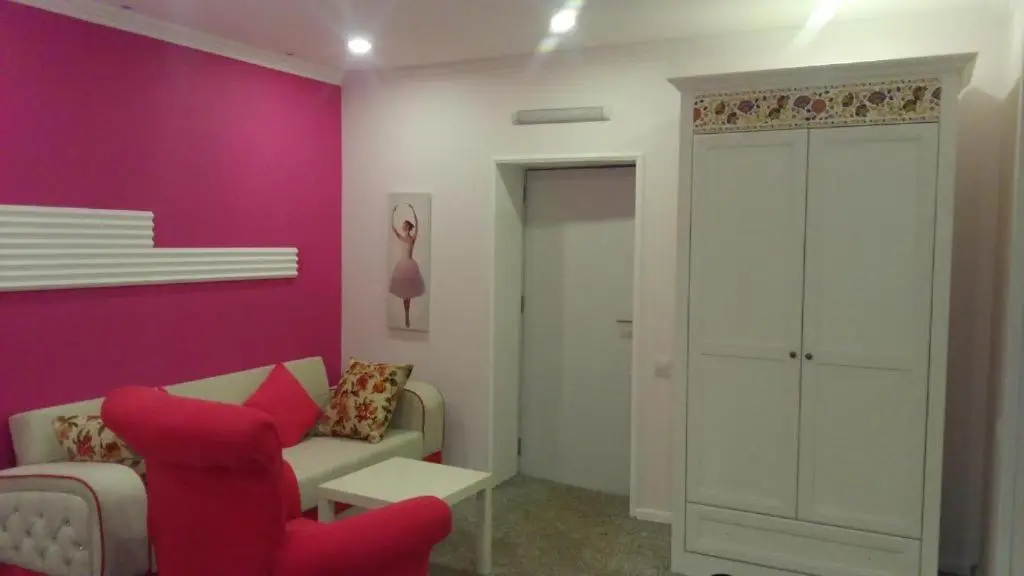 Hotel Lilo near Airport