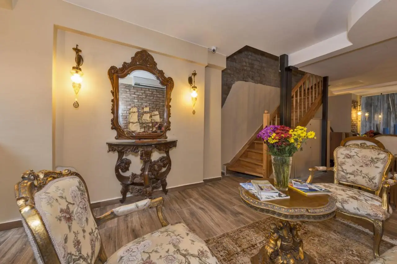 By Murat Royal Hotel Galata