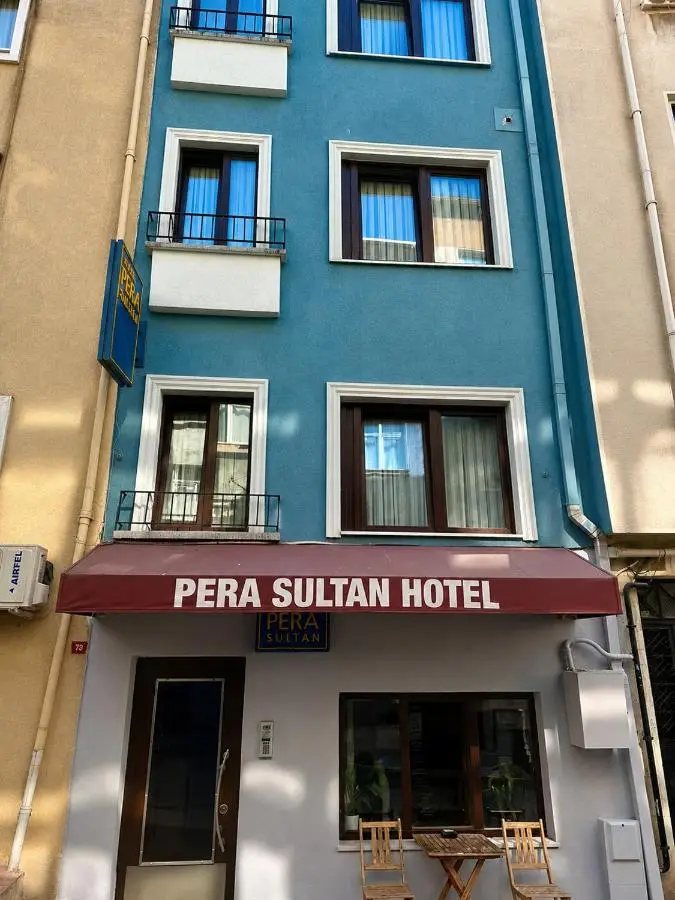 Pera Sultan Suit
