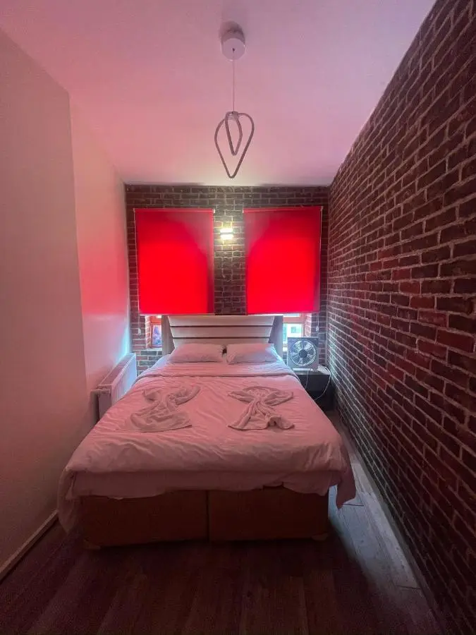 GRAND BELLA VİSTA Hostel
