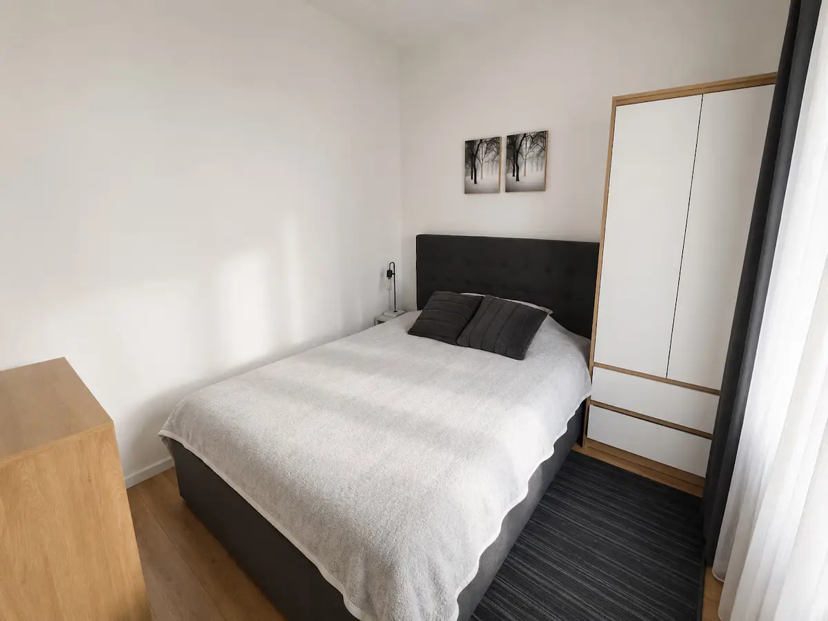 VillaGreenDream: 10 Min from Airport, Free Parking