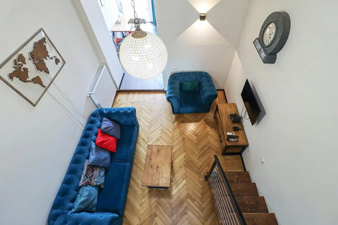 Wehost Mezzanine Apartment