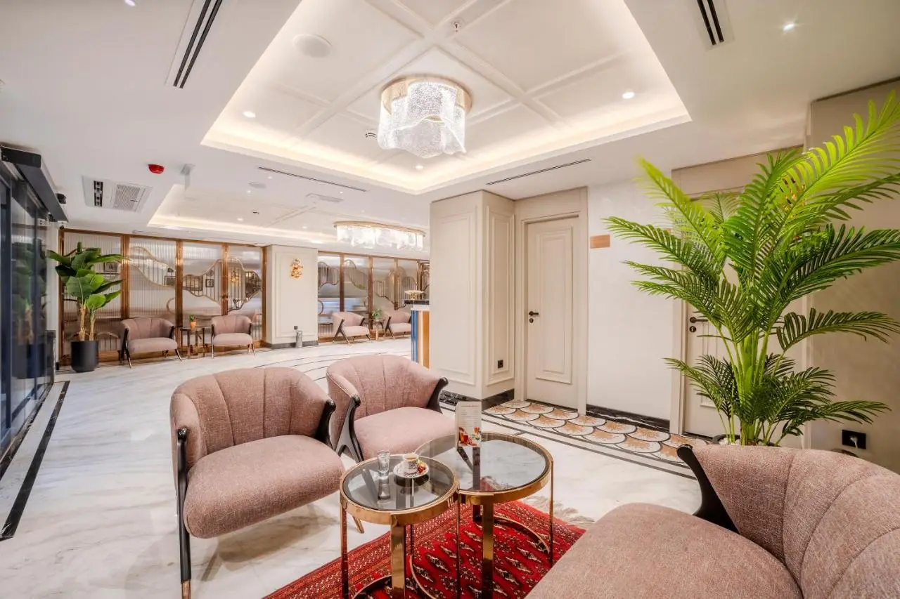 Grand Hilarium Hotel