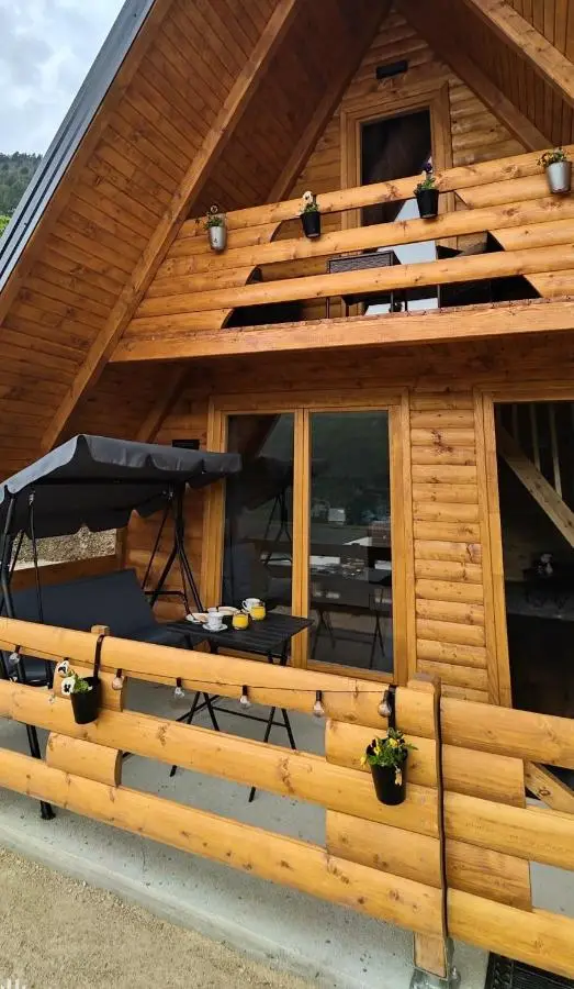 Cottage MIRNI RAJ