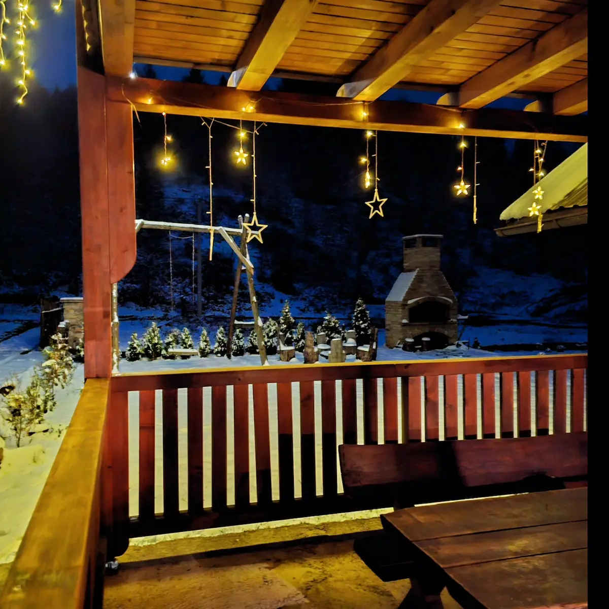 Mystery lodge