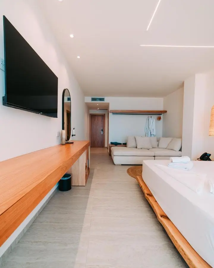 Elar Hotel